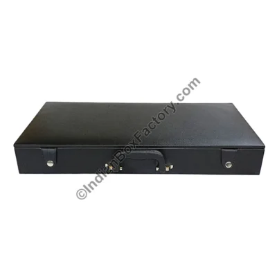 Chess box - Flat storage with 2 buttons