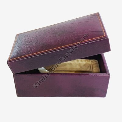 Perfume box - Burgundy stitched design