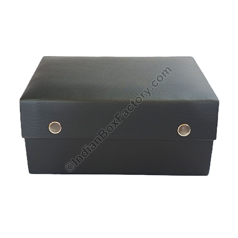 Chess box - Flap design with 2 buttons