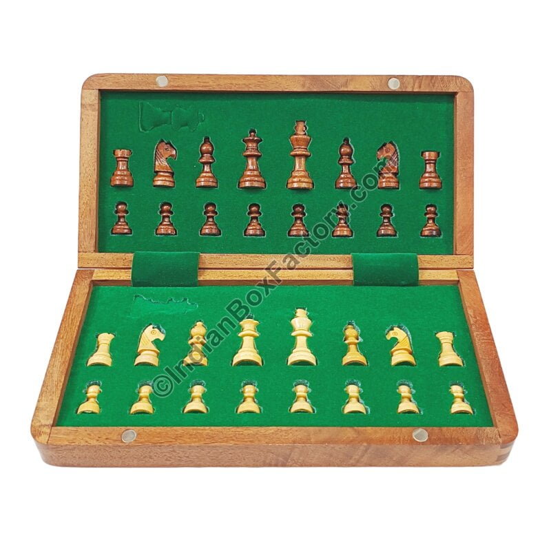 Travel Chess Set - Magnetic - Wooden (10")