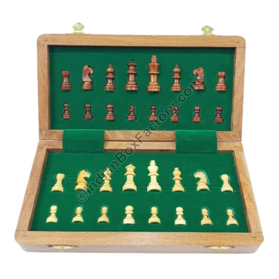 Travel Chess Set - Magnetic - Wooden (10") with latches