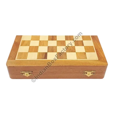 Travel Chess Set - Magnetic - Wooden (10") with latches