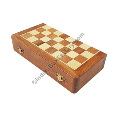 Travel Chess Set - Magnetic - Wooden (10") with latches